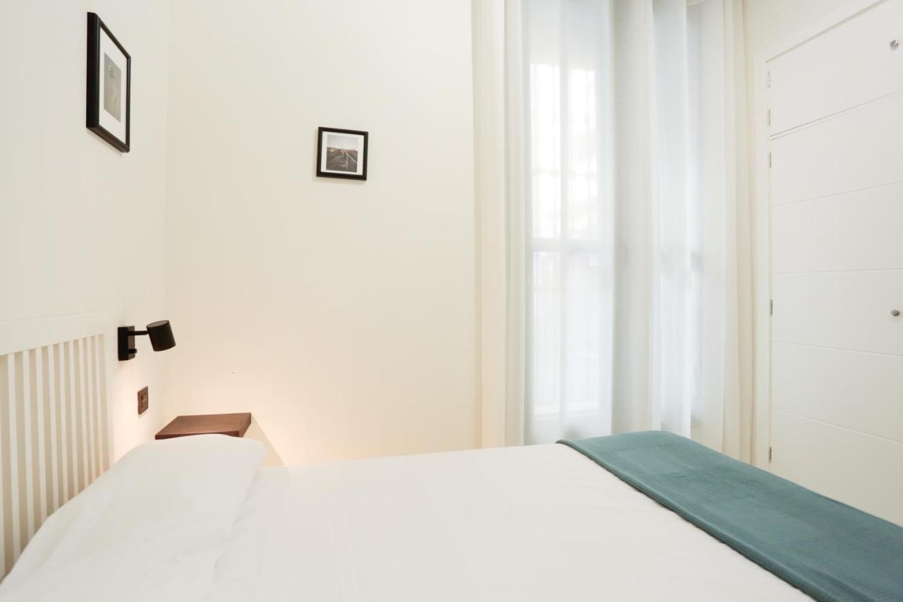 Monkeys Apartments Cervantes Sevilla Kültér fotó