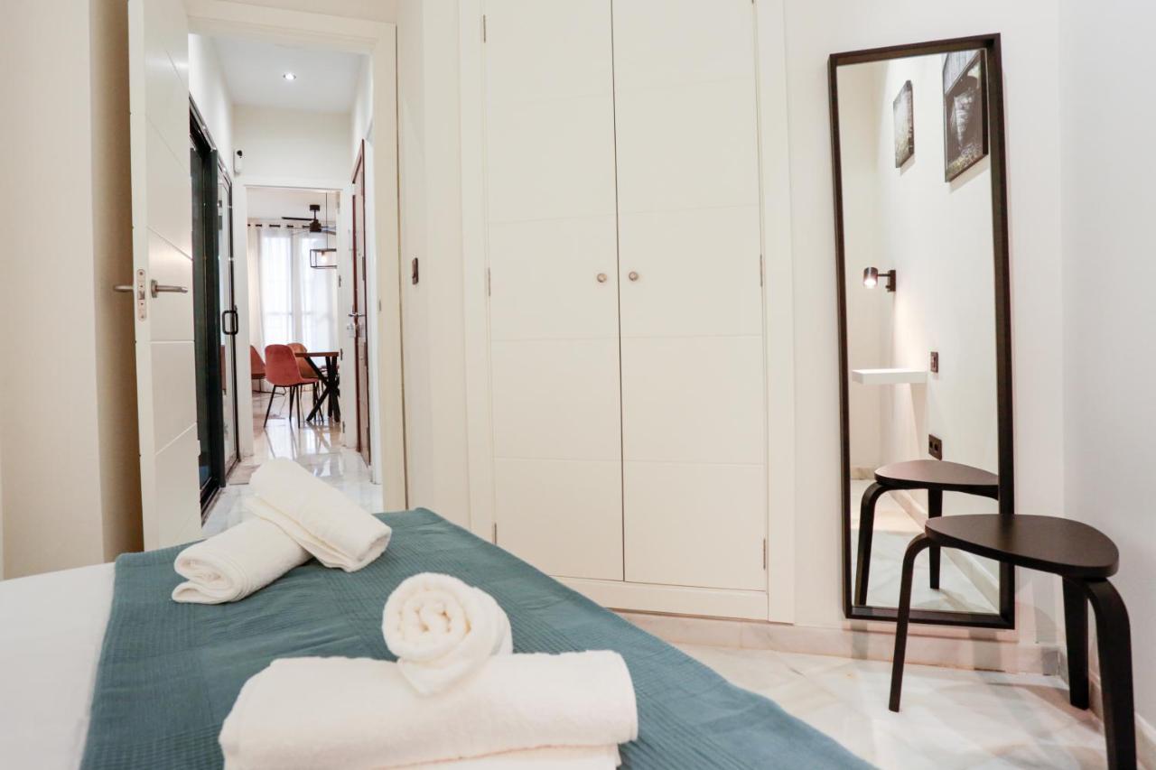Monkeys Apartments Cervantes Sevilla Kültér fotó