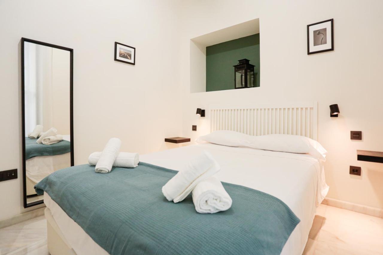 Monkeys Apartments Cervantes Sevilla Kültér fotó